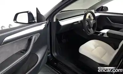 Tesla Model Y 2023 0.2 гидро в Москве № 1548645, миниатюра 9