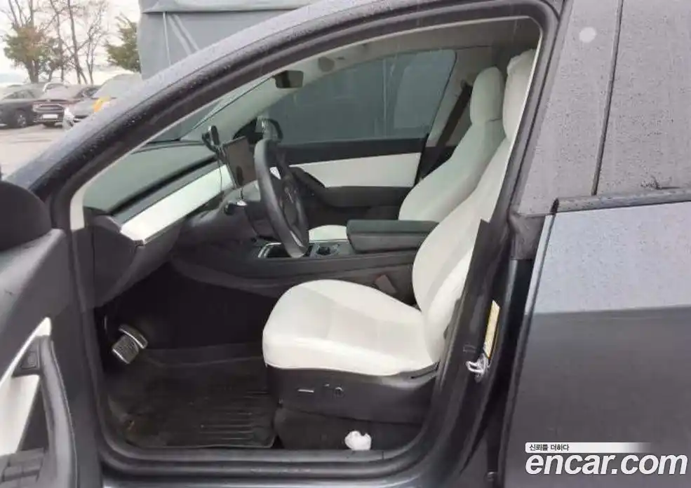 Tesla Model Y 2022 0.1 гидро в Москве № 1548667, фото 4