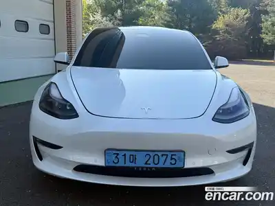Tesla Model 3, 2021