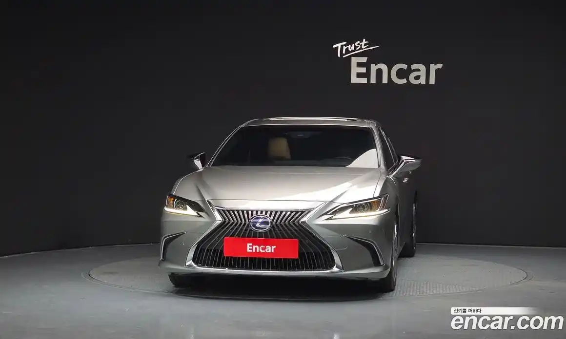 Lexus ES 2021 2.5 гидро в Москве № 1548845, фото 3