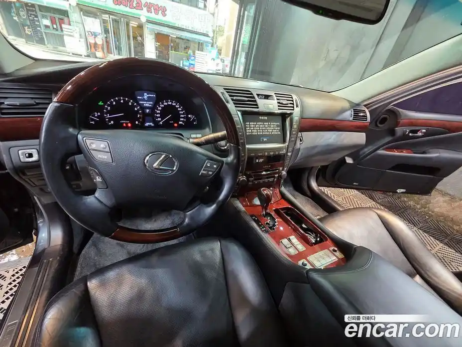 Lexus LS 2008 4.6 гидро в Москве № 1548969, фото 7