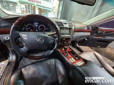 Lexus LS 2008 4.6 гидро в Москве № 1548969, миниатюра 7