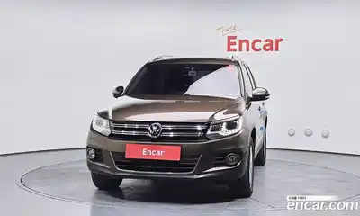 Volkswagen Tiguan 2014 2.0 гидро в Москве № 1549153, миниатюра 3