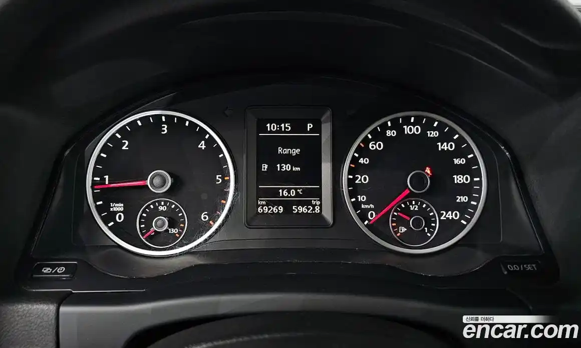 Volkswagen Tiguan 2014 2.0 гидро в Москве № 1549153, фото 8