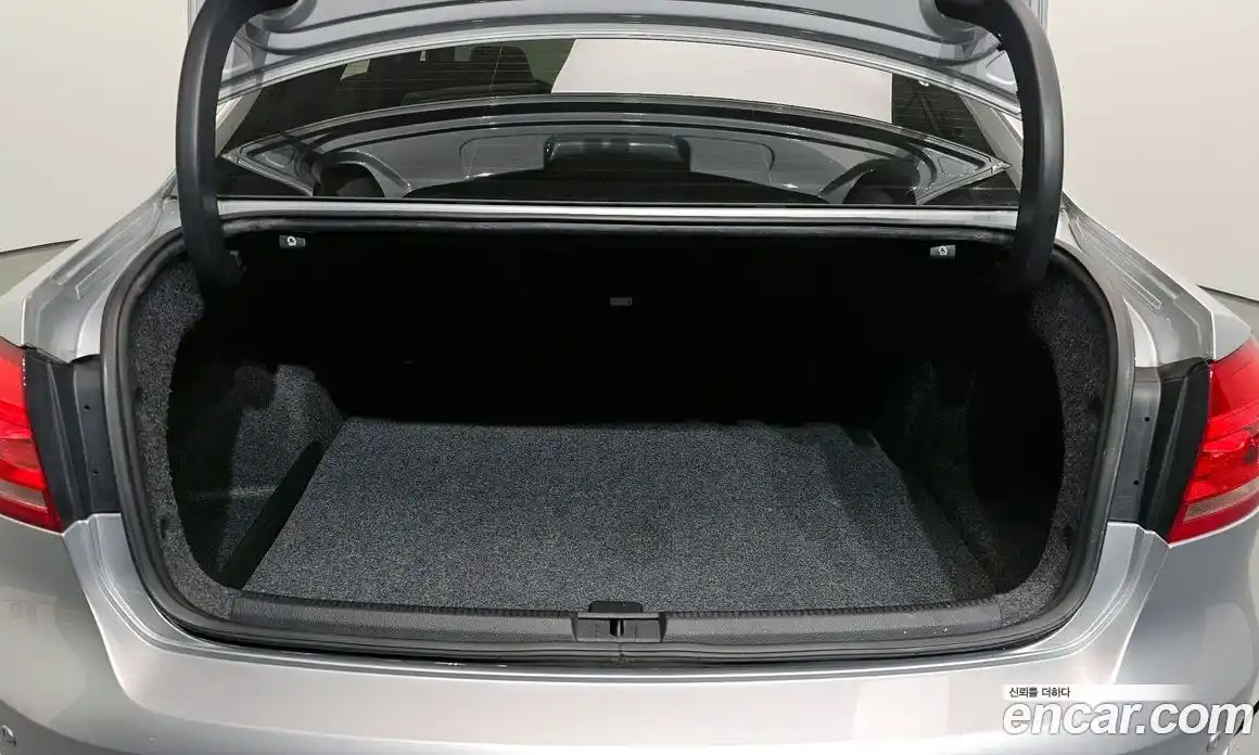 Volkswagen Passat 2014 2.0 гидро в Москве № 1549214, фото 20