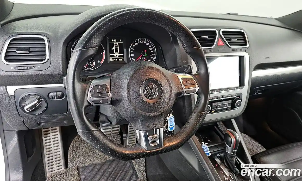 Volkswagen Scirocco 2012 2.0 гидро в Москве № 1549447, фото 13