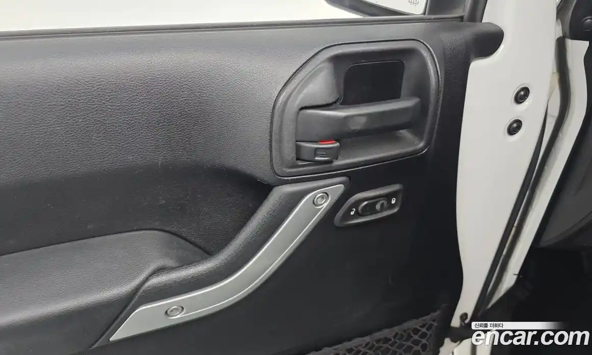 Jeep Wrangler 2014 2.8 гидро в Москве № 1549881, фото 13
