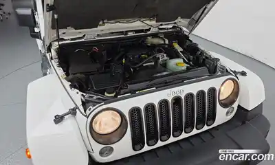 Jeep Wrangler 2014 2.8 гидро в Москве № 1549881, миниатюра 6