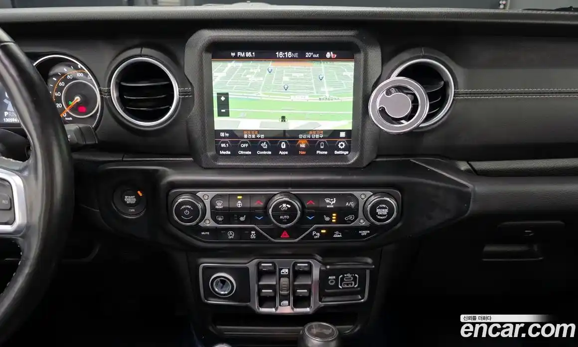 Jeep Wrangler 2021 2.0 гидро в Москве № 1549903, фото 18