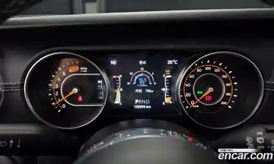 Jeep Wrangler 2021 2.0 гидро в Москве № 1549903, миниатюра 8