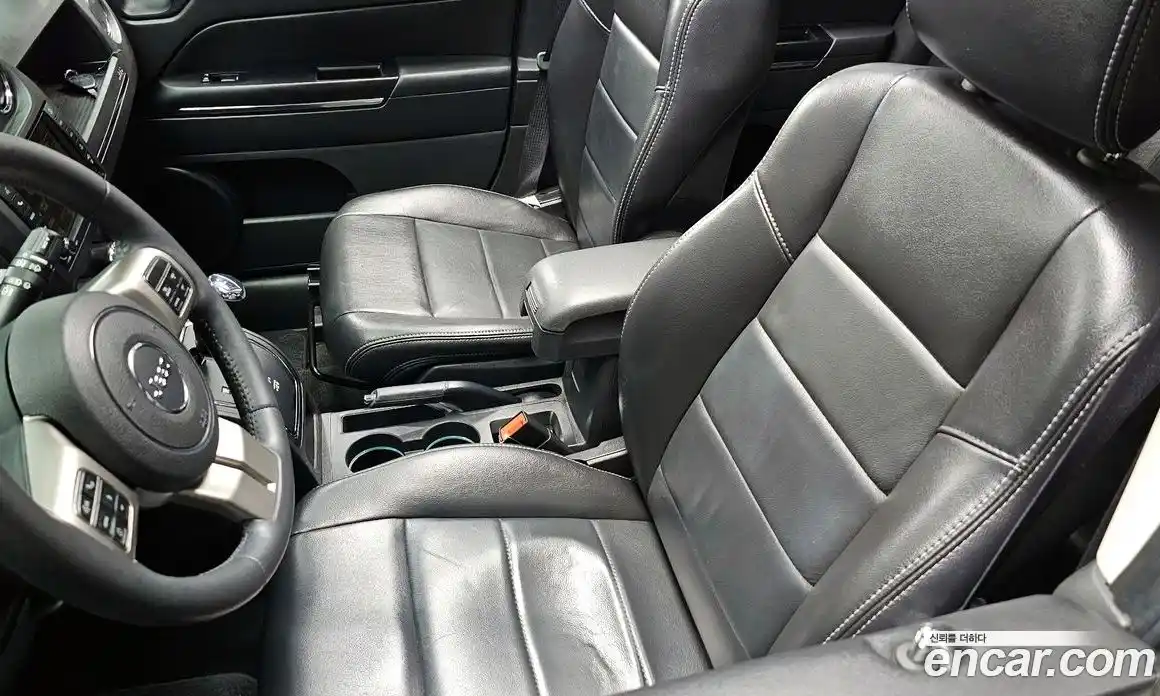 Jeep Compass 2013 2.4 гидро в Москве № 1549907, фото 16