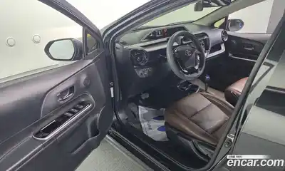 Toyota Prius 2020 1.5 гидро в Москве № 1550059, миниатюра 11