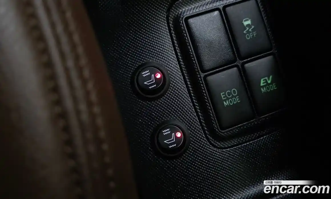 Toyota Prius 2020 1.5 гидро в Москве № 1550059, фото 17
