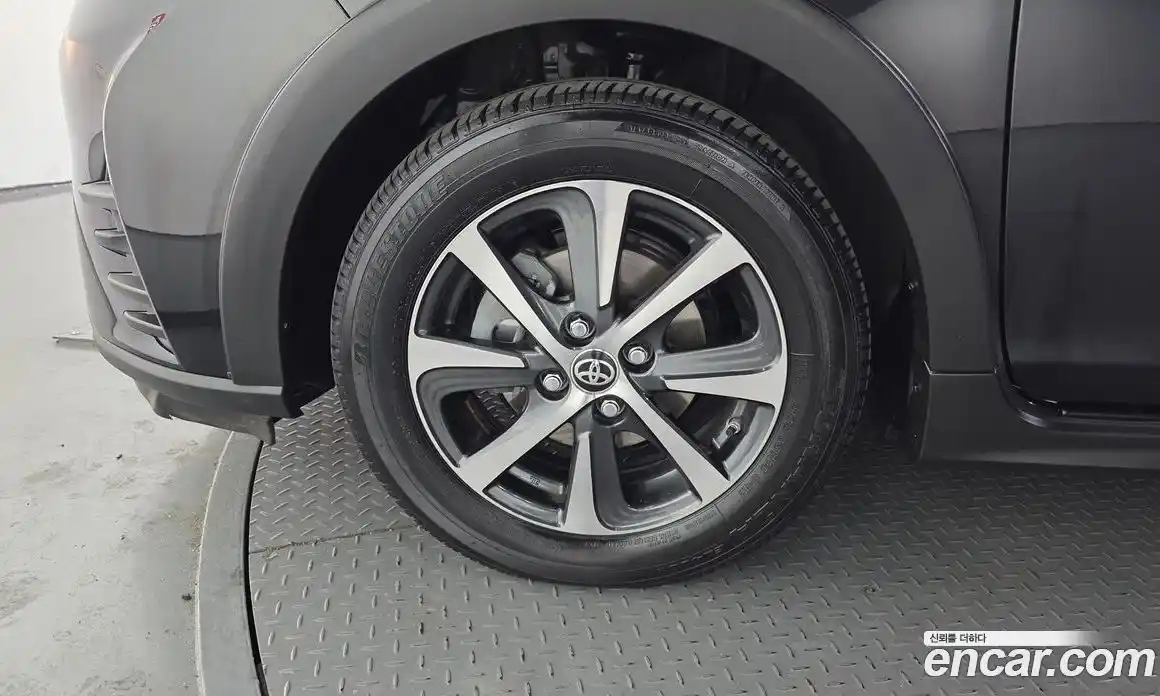 Toyota Prius 2020 1.5 гидро в Москве № 1550059, фото 5