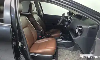 Toyota Prius 2020 1.5 гидро в Москве № 1550059, миниатюра 10
