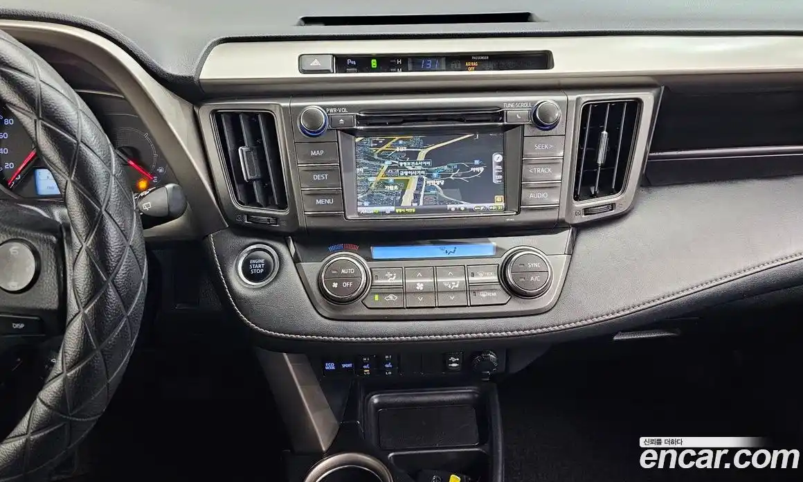 Toyota RAV4 2014 2.5 гидро в Москве № 1550104, фото 16