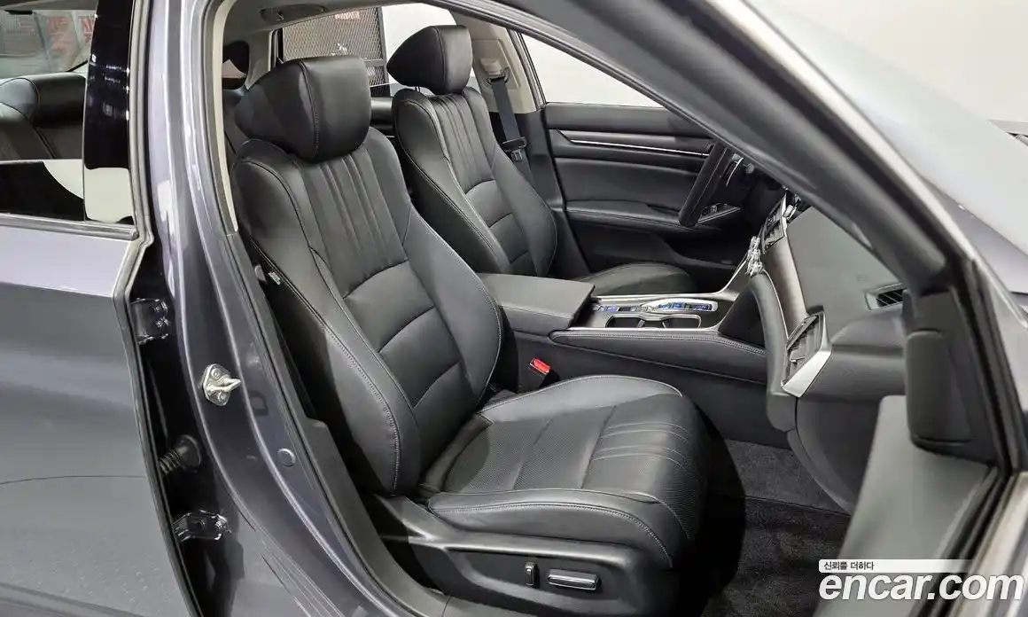 Honda Accord 2020 2.0 гидро в Москве № 1550225, фото 12