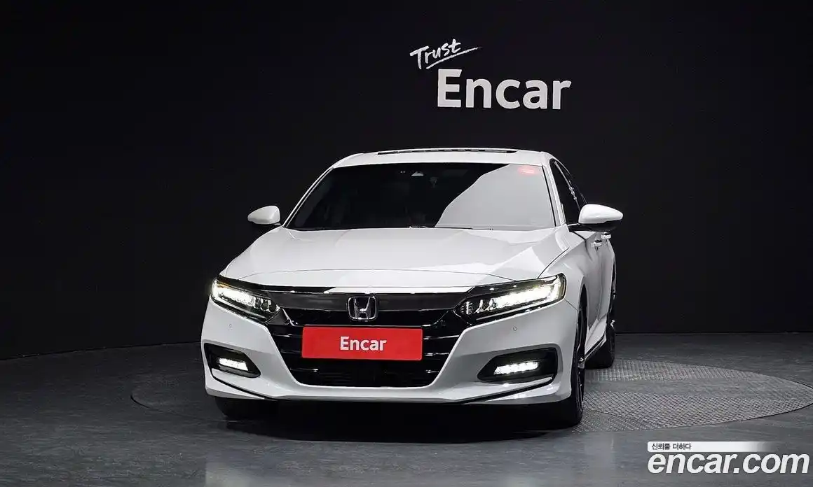 Honda Accord 2018 2.0 гидро в Москве № 1550246, фото 3