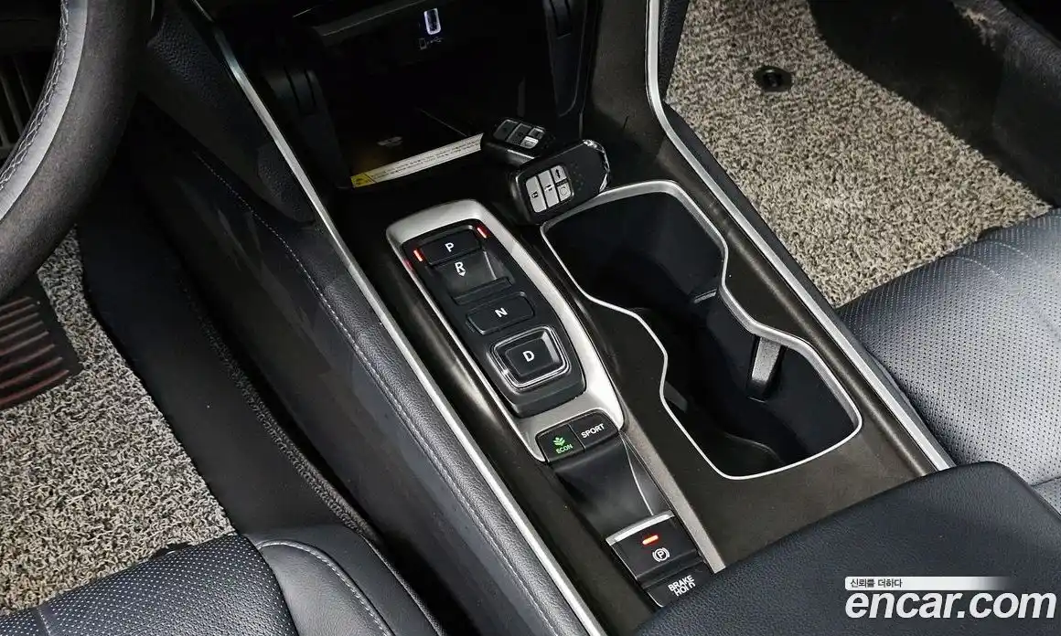 Honda Accord 2018 2.0 гидро в Москве № 1550246, фото 9