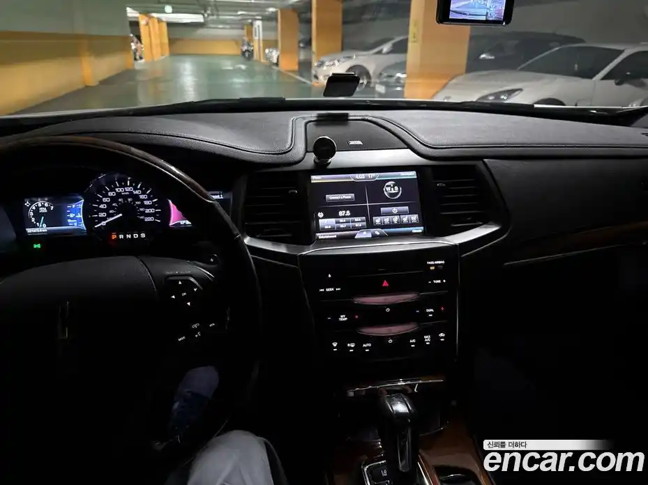 Lincoln MKS 2014 3.7 гидро в Москве № 1550805, фото 17