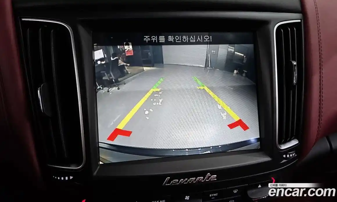 Maserati Levante 2018 3.0 гидро в Москве № 1550876, фото 16