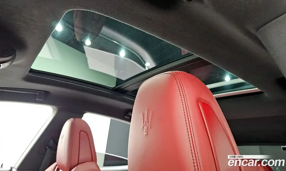 Maserati Levante 2018 3.0 гидро в Москве № 1550876, фото 19