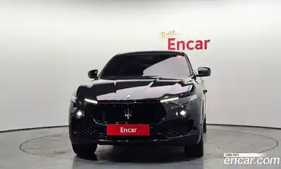 Maserati Levante 2018 3.0 гидро в Москве № 1550876, миниатюра 3