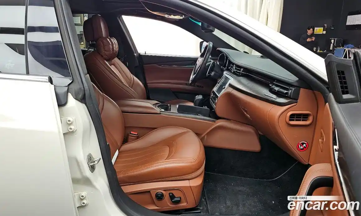 Maserati Quattroporte 2016 3.0 гидро в Москве № 1550880, фото 11