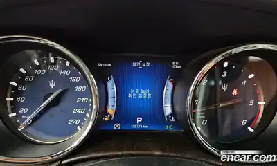 Maserati Quattroporte 2016 3.0 гидро в Москве № 1550880, миниатюра 8