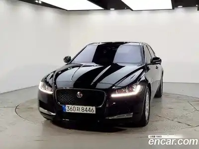 Jaguar XF, 2017