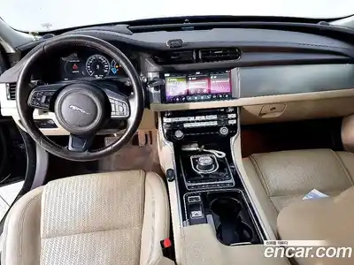 Jaguar XF 2017 2.0 гидро в Москве № 1550960, миниатюра 5