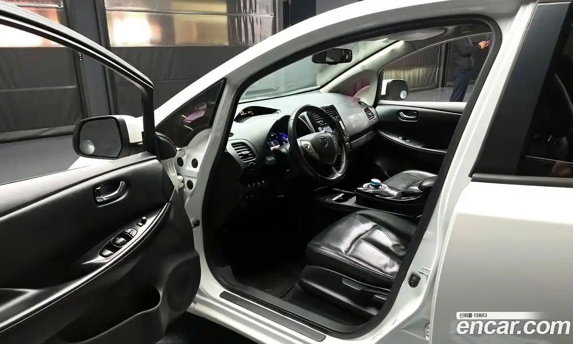 Nissan Leaf 2016 гидро в Москве № 1551268, фото 10