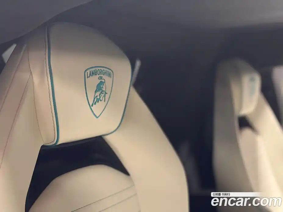 Lamborghini Revuelto 2025 6.5 гидро в Москве № 1551323, фото 17