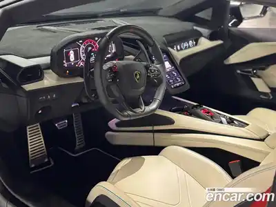 Lamborghini Revuelto 2025 6.5 гидро в Москве № 1551323, миниатюра 9