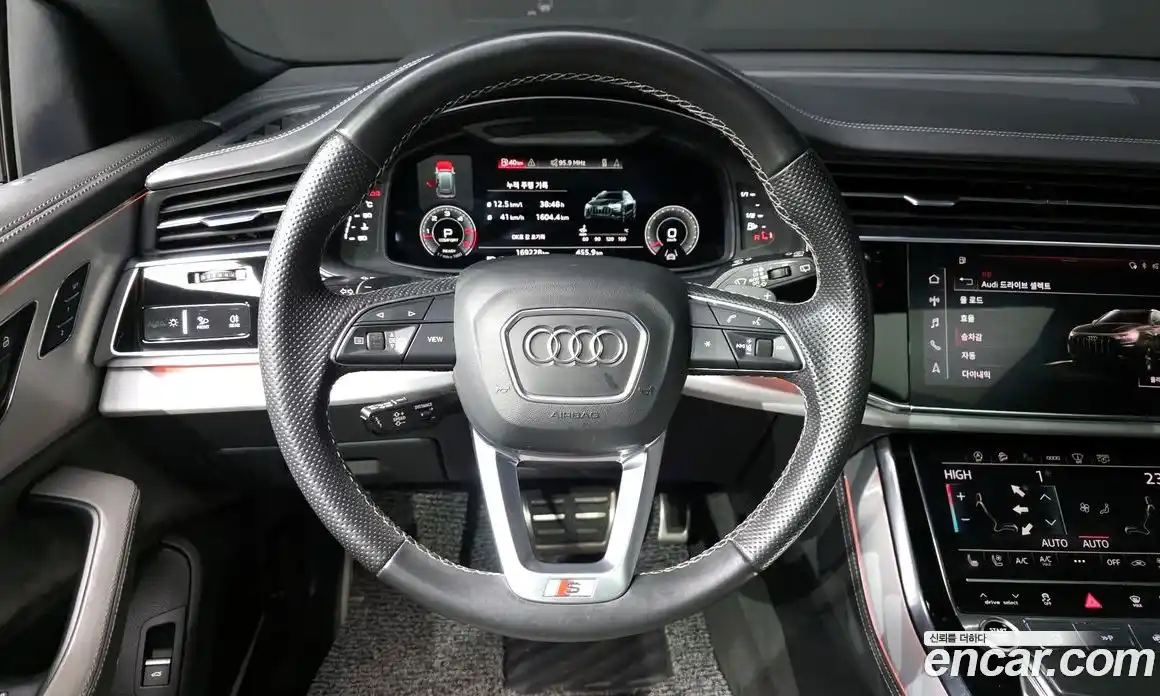 Audi Q8 2021 3.0 гидро в Москве № 163895, фото 13