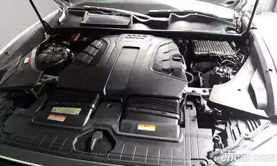 Audi Q8 2021 3.0 гидро в Москве № 163895, миниатюра 6