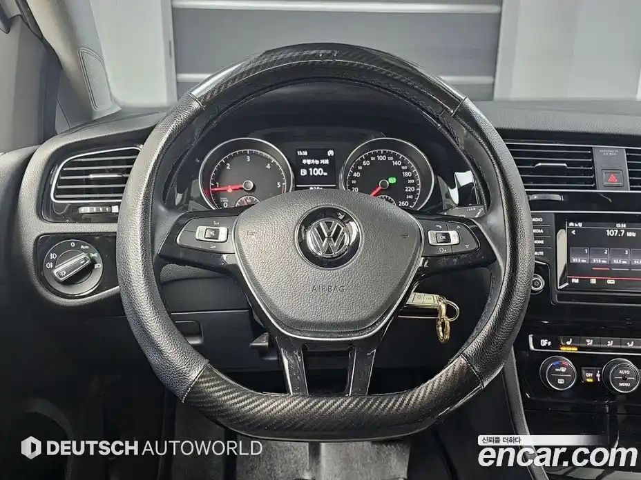 Volkswagen Golf 2015 2.0 гидро в Москве № 169222, фото 13