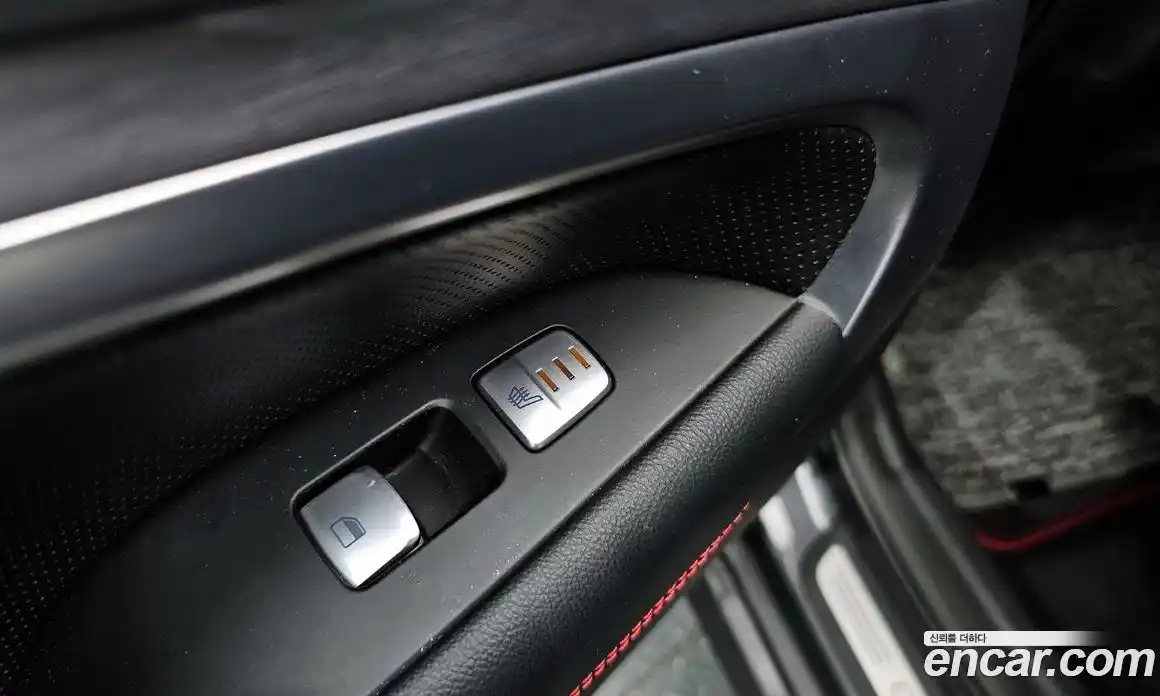Genesis G70 2018 2.0 гидро в Москве № 17477, фото 17