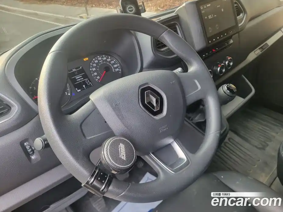 Renault Master 2022 2.3 механика в Москве № 185533, фото 14