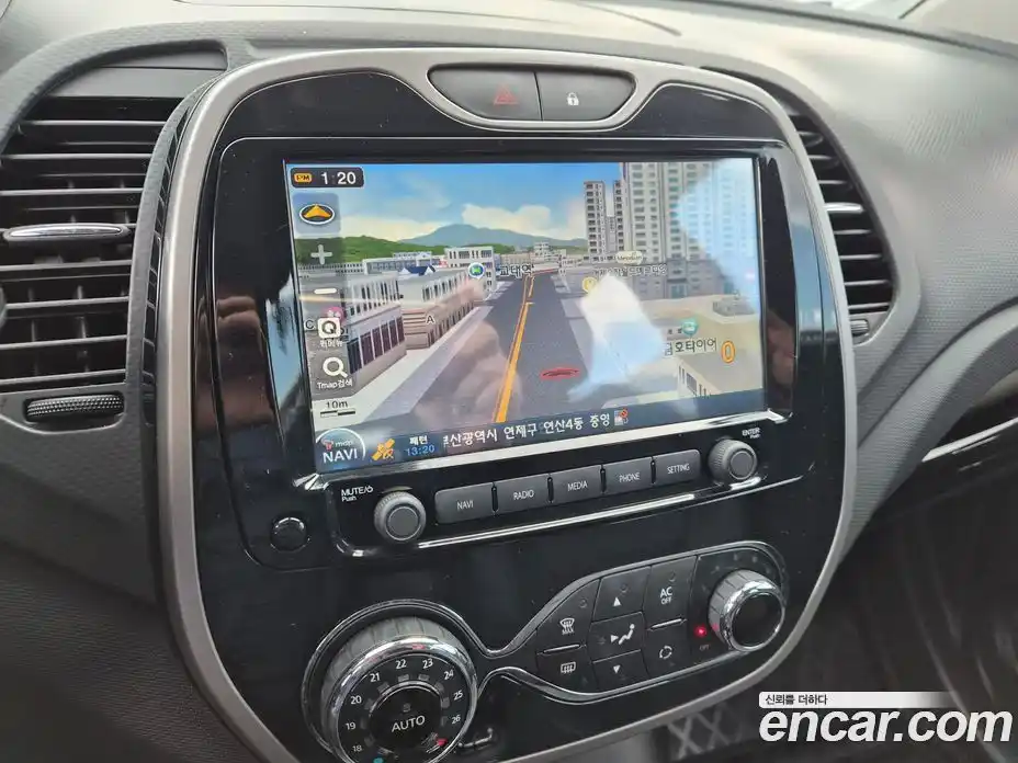 Renault QM3 2015 1.5 гидро в Москве № 186290, фото 14