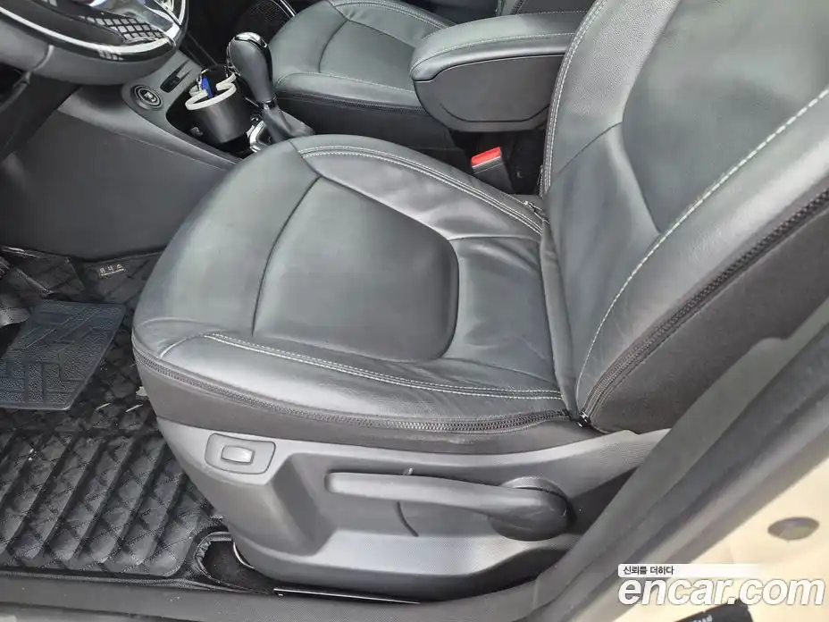 Renault QM3 2015 1.5 гидро в Москве № 186290, фото 10