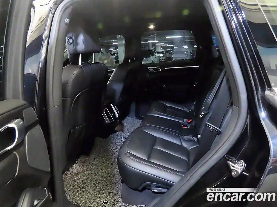 Porsche Cayenne 2015 3.0 гидро в Москве № 187449, фото 15