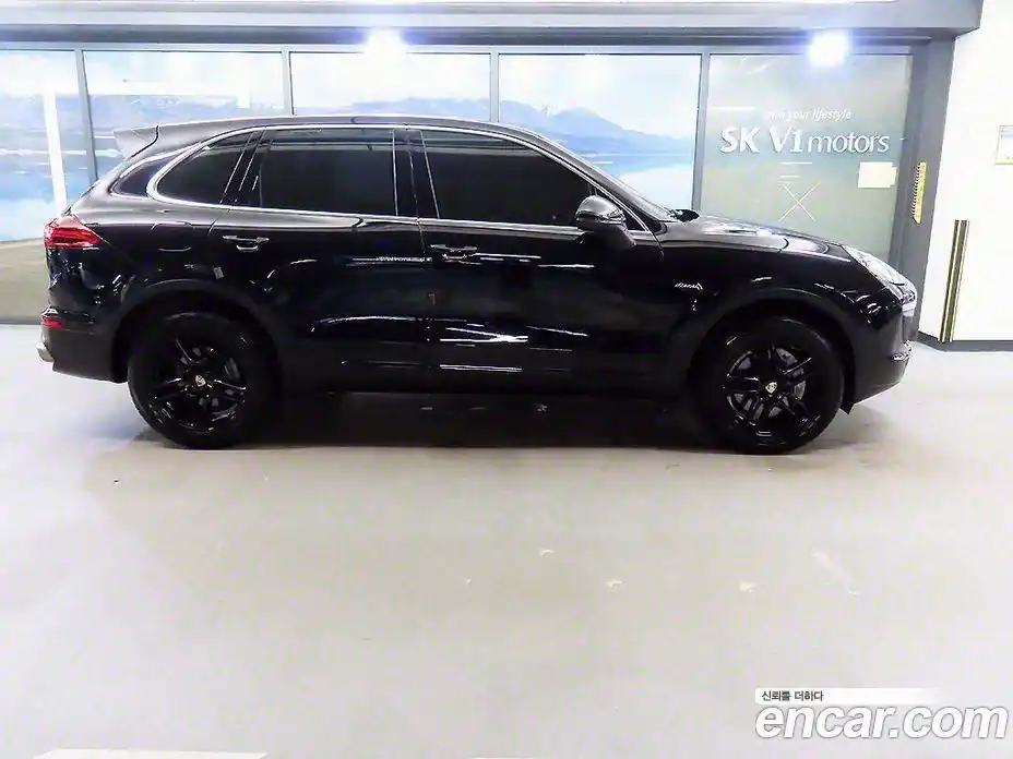 Porsche Cayenne 2015 3.0 гидро в Москве № 187449, фото 3