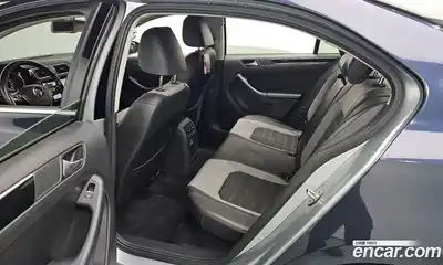 Volkswagen Jetta 2015 2.0 гидро в Москве № 201590, миниатюра 12