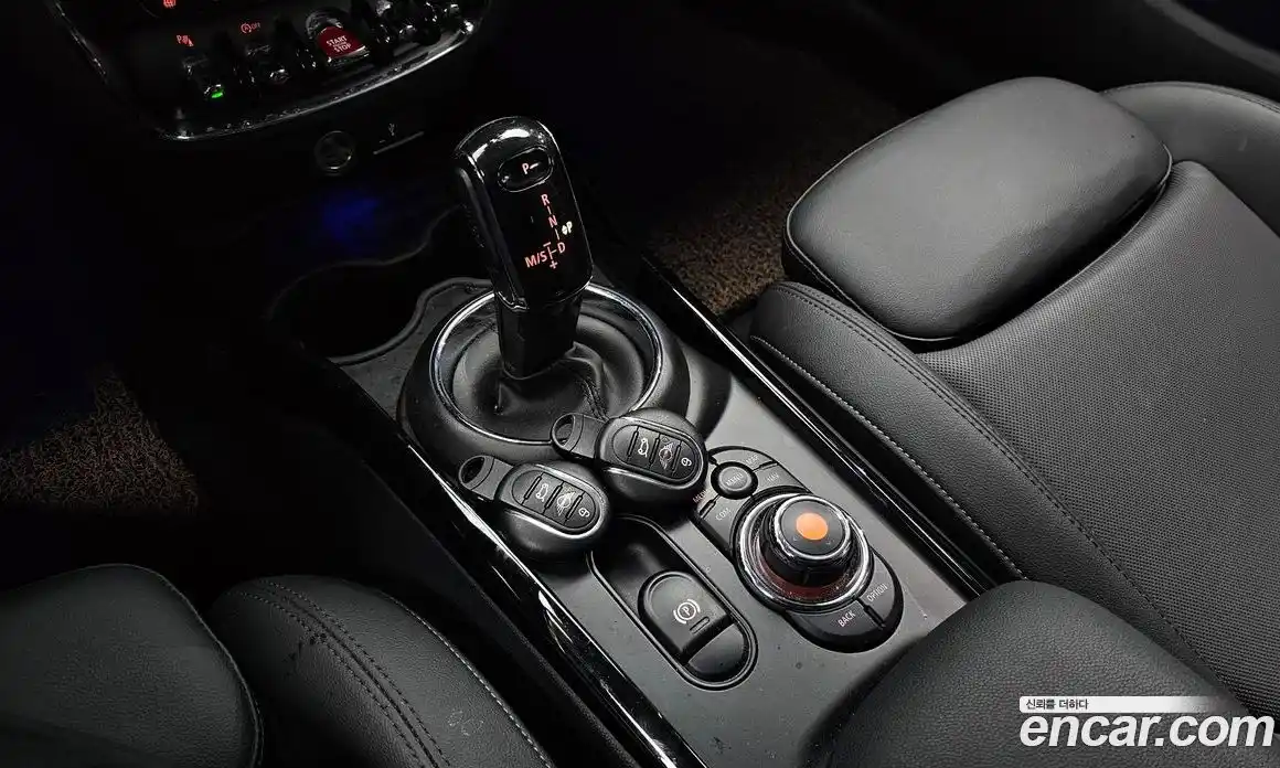 Mini Clubman 2021 1.5 гидро в Москве № 203774, фото 9