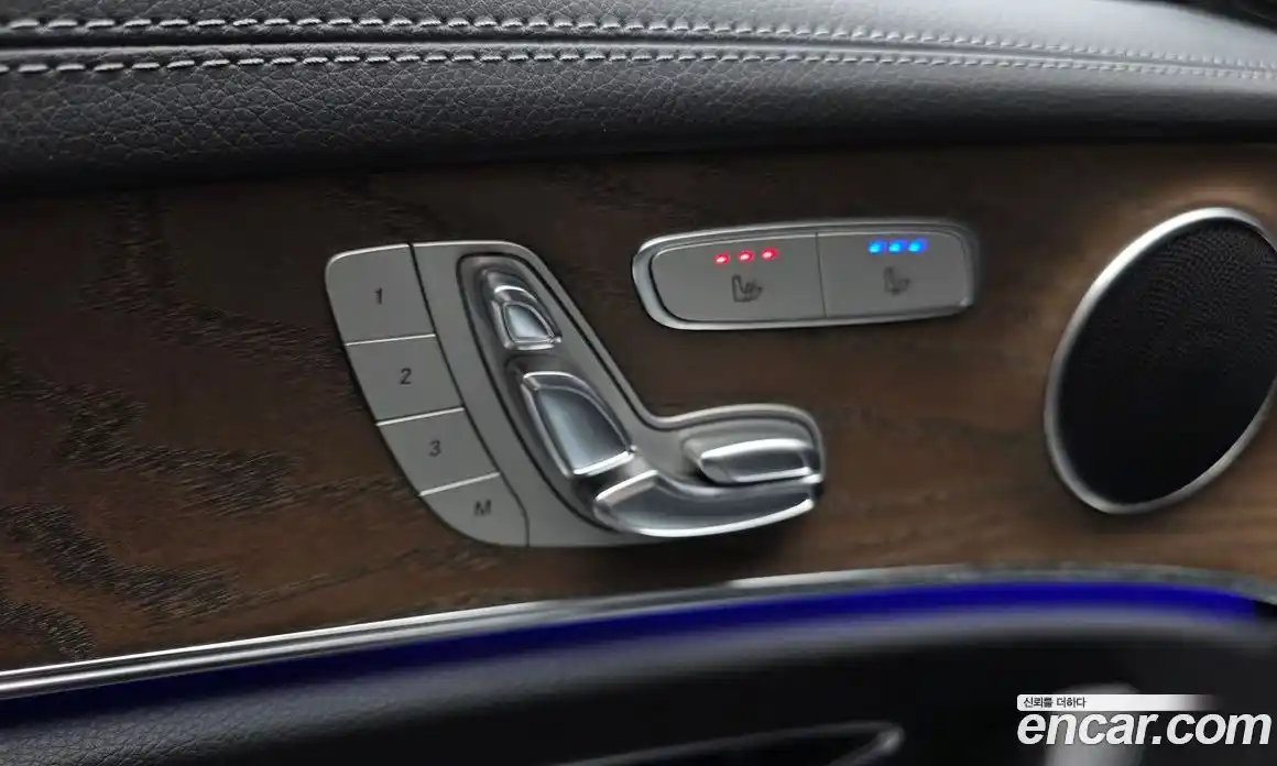 Mercedes-Benz E-Class 2021 2.0 гидро, фото 16