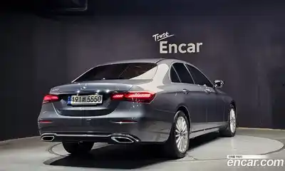 Mercedes-Benz E-Class 2021 2.0 гидро, миниатюра 2