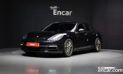 Porsche Panamera, 2018