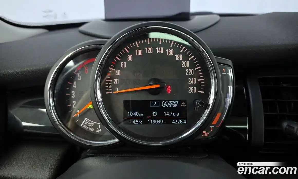 Mini Cooper 2019 1.5 гидро в Москве № 214320, фото 8