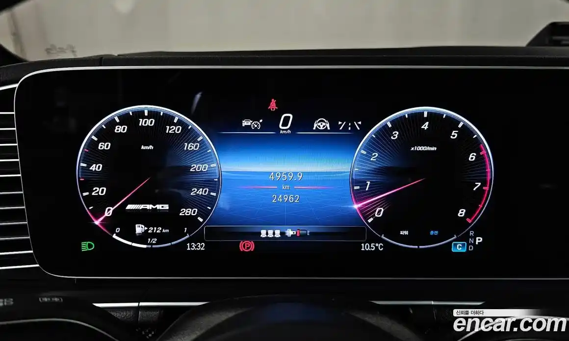 Mercedes-Benz GLE-Class 2025 3.0 гидро в Москве № 222403, фото 8